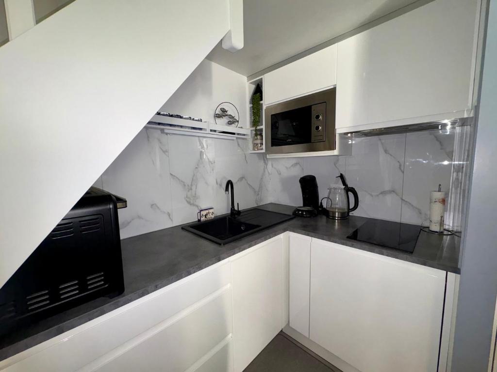 Maison cosy 4 pers avec terrasse au calme - FR-1-323-594 - 5