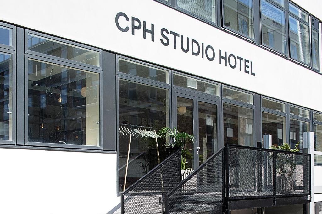 Entrance, CPH Studio Hotel in Copenhagen