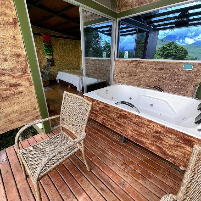 ANCESTRAL GLAMPING - 2
