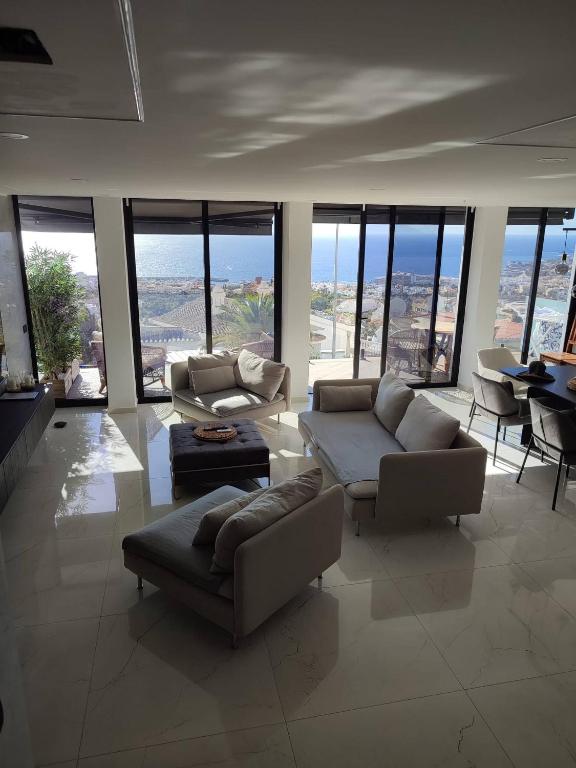 Luxury Oasis in Costa Adeje - 4