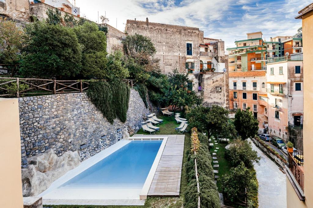 Amalfi Resort Rooms with pool - 4