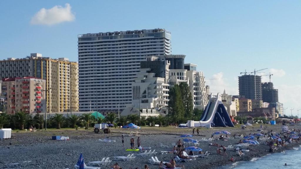 Orbi Dima Apart. Batumi photo