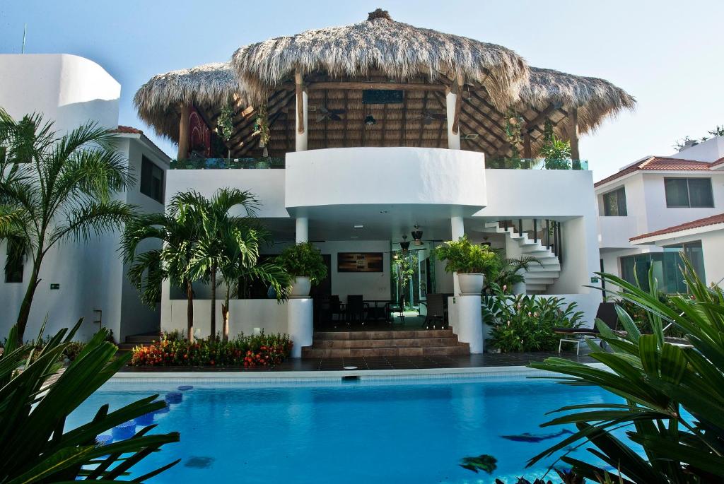 Villas Maria Isabel — Hotel in Tangolunda