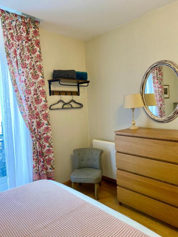 Newly Renovated Ground Floor Apartment close to Thermes - 4