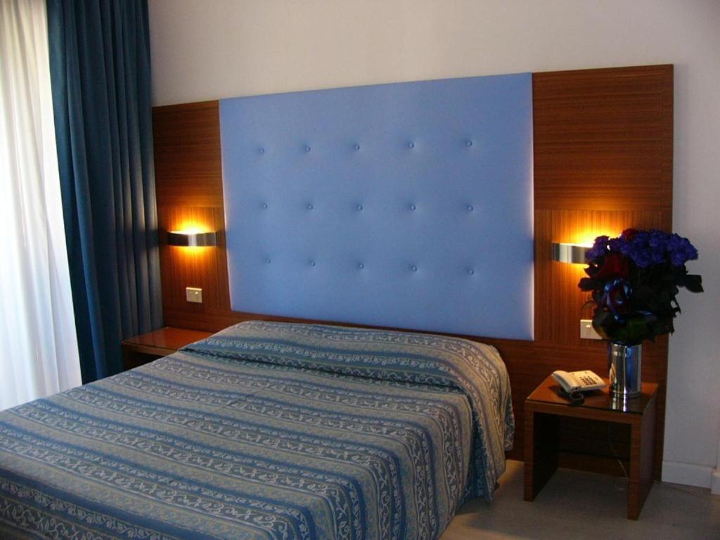 Hotel Serena - 3