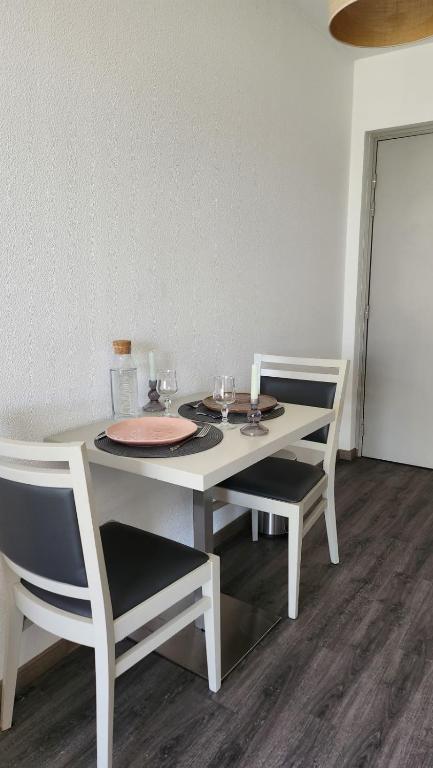 Cosy Studio Monplaisir Lumière Metro Lyon 8 - 2