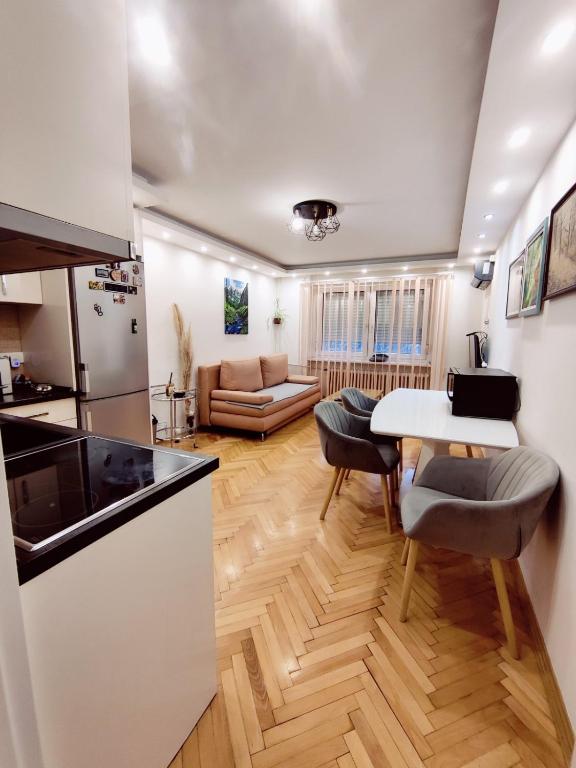 Dunja Apartment - 1