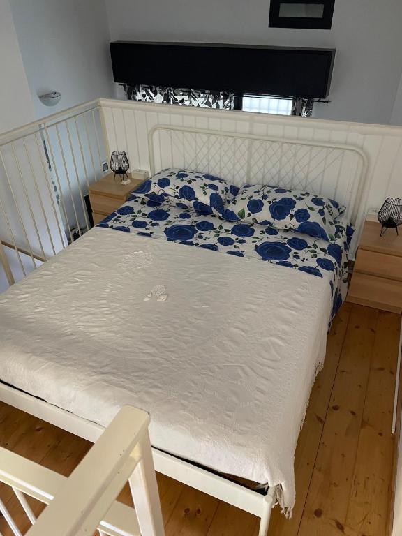 Mia Home - 3