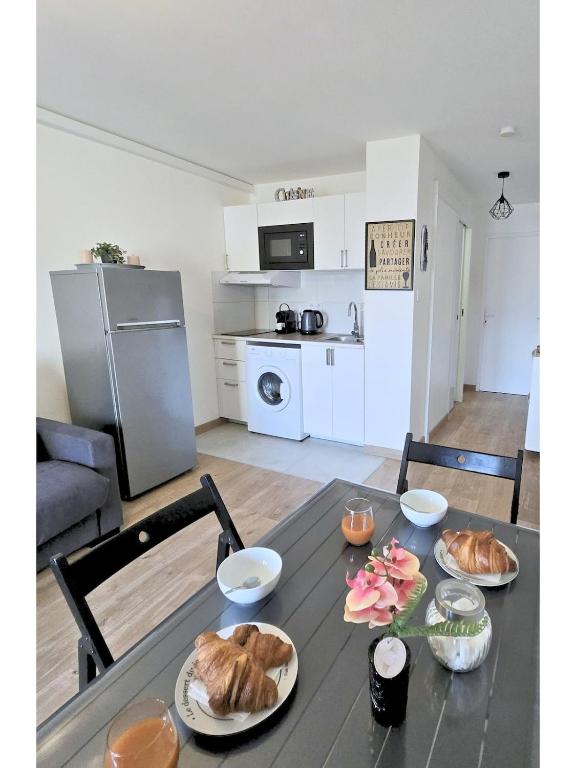Port-Fréjus T2 Cosy, Plages & Base Nature, Parking - 3