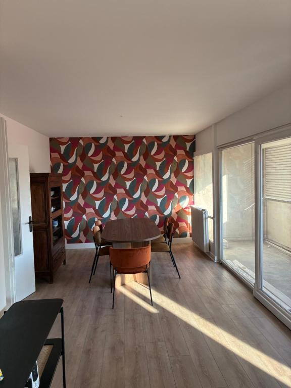 Appartement Porte Jeune - 3 Chambres Balcon Fibre Netflix - 2