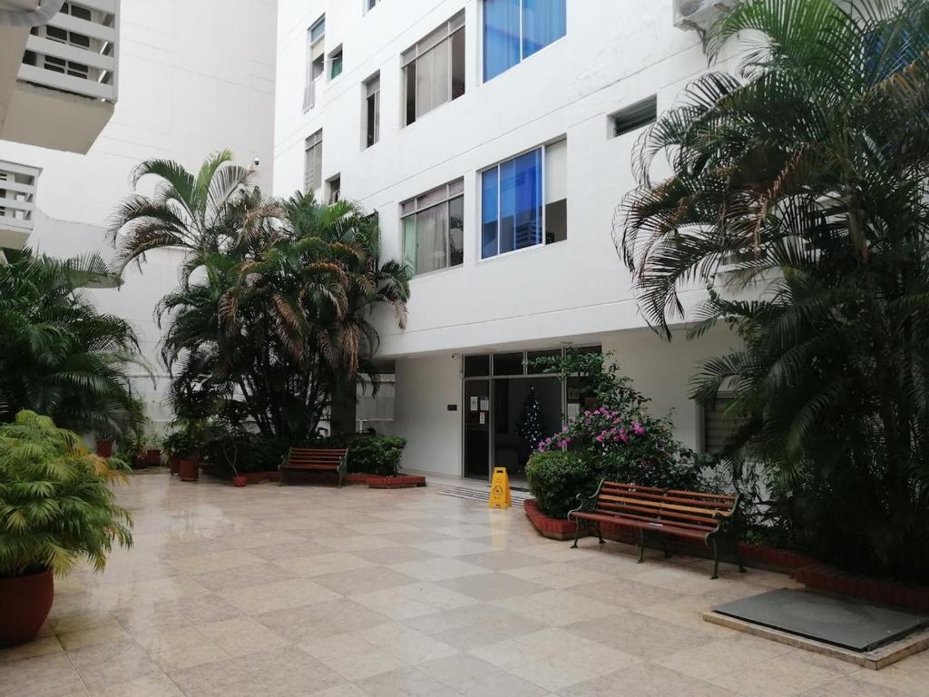 1401 Apartamento con AC, Piscina y Cerca Playa - 2