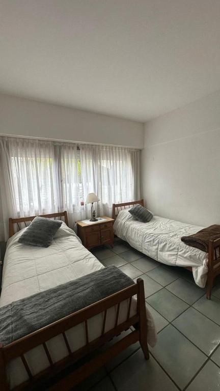 Departamento 3 ambientes en Playa Grande - 1