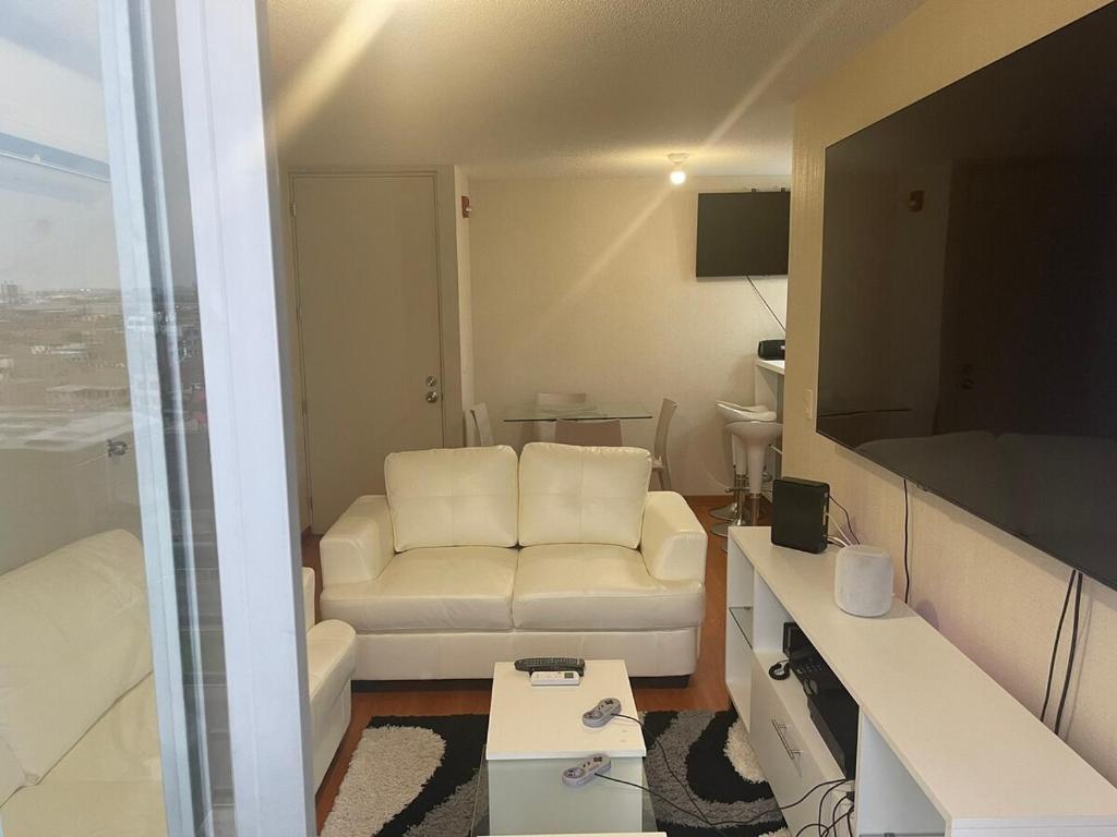 New Apartment near the airport with parking - 3