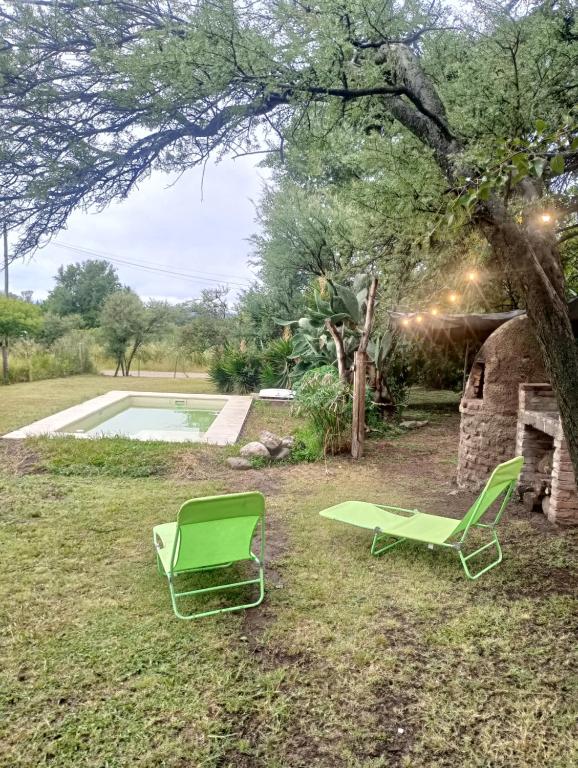 Chalet y Cabaña de montaña Esmeralda - 3