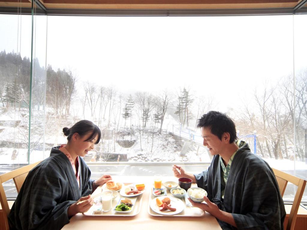 餐飲服務