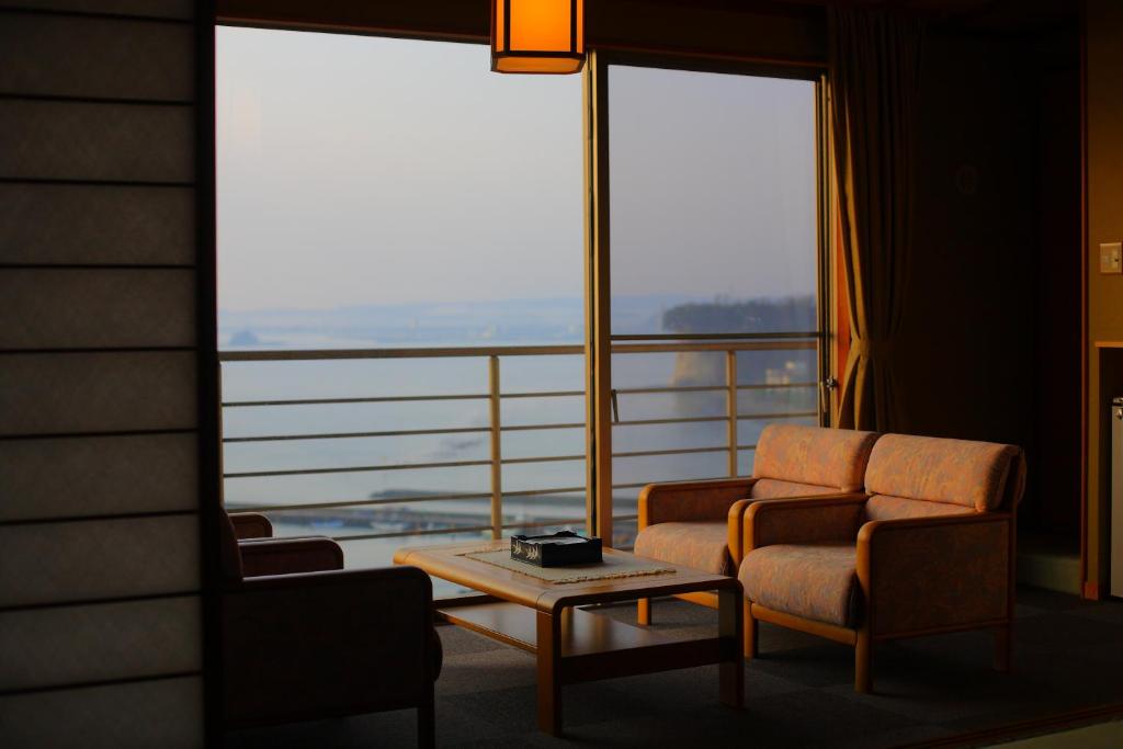 View, Himi Onsenkyo Eihokaku in Himi