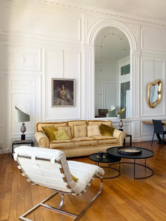 Beautiful period apartment Riviera Palace - 4