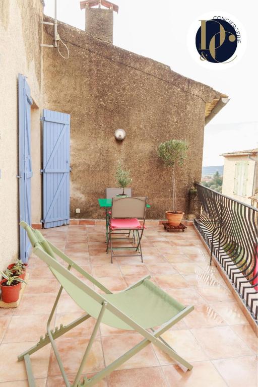 Chalet en Provence avec terrasse dans le village - 2