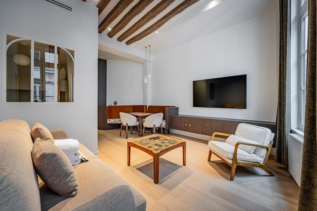 New suite 6 people - Saint Germain Notre-Dame#AC - 2