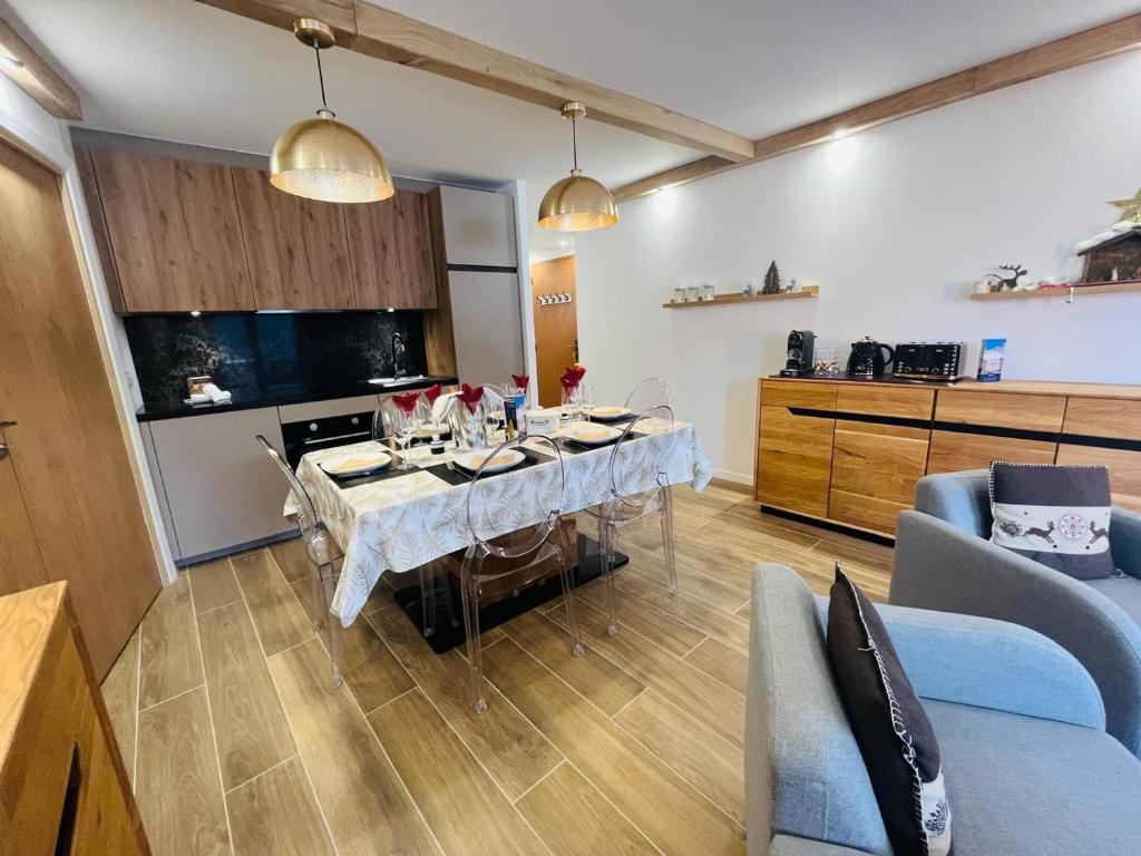 Appartement rénové Méribel 6 pers, balcon, parking, WiFi - FR-1-688-103 - 2
