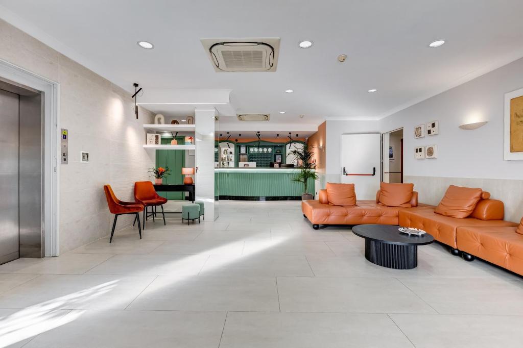 Romoli Hotel — Hotel building in Rome, Lazio