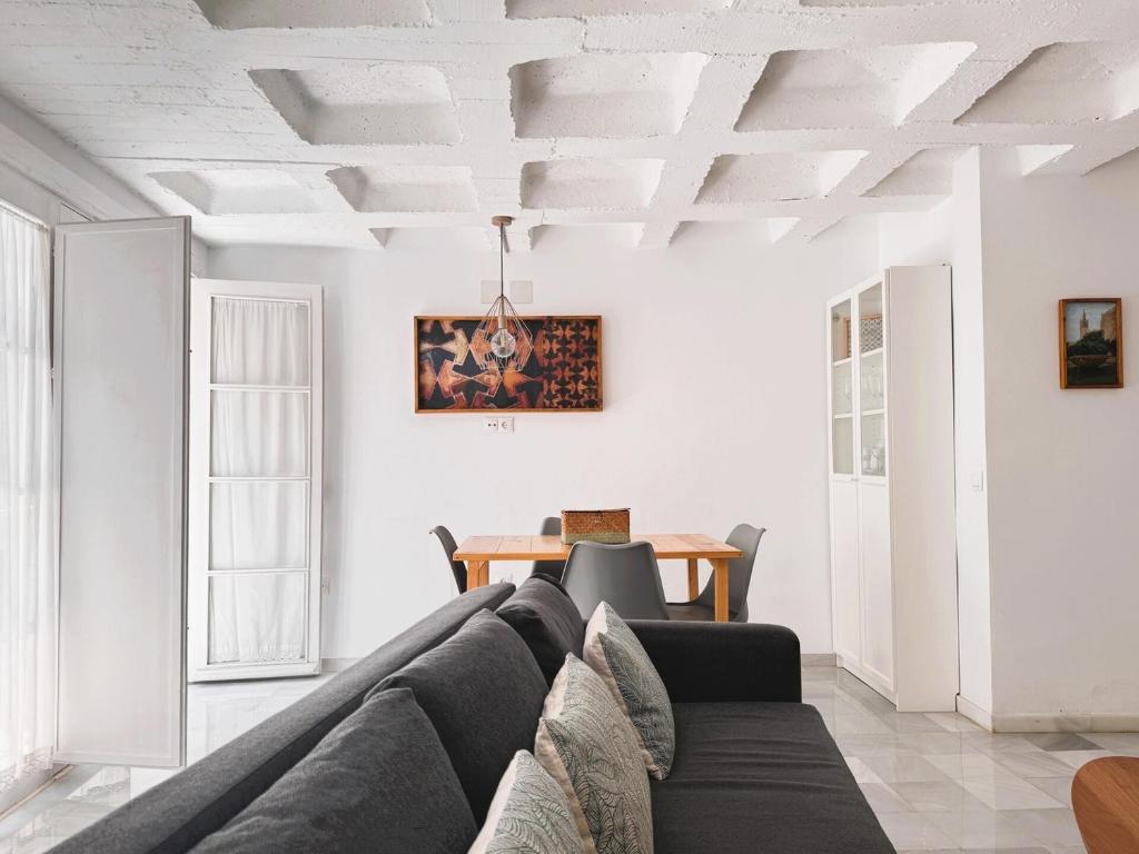 Apartamento 4pax en pleno centro Plaza Salvador - 1