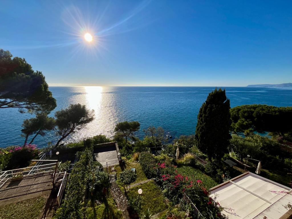 Mimosa Seafront Apartment - Free parking Wi-Fi - 5