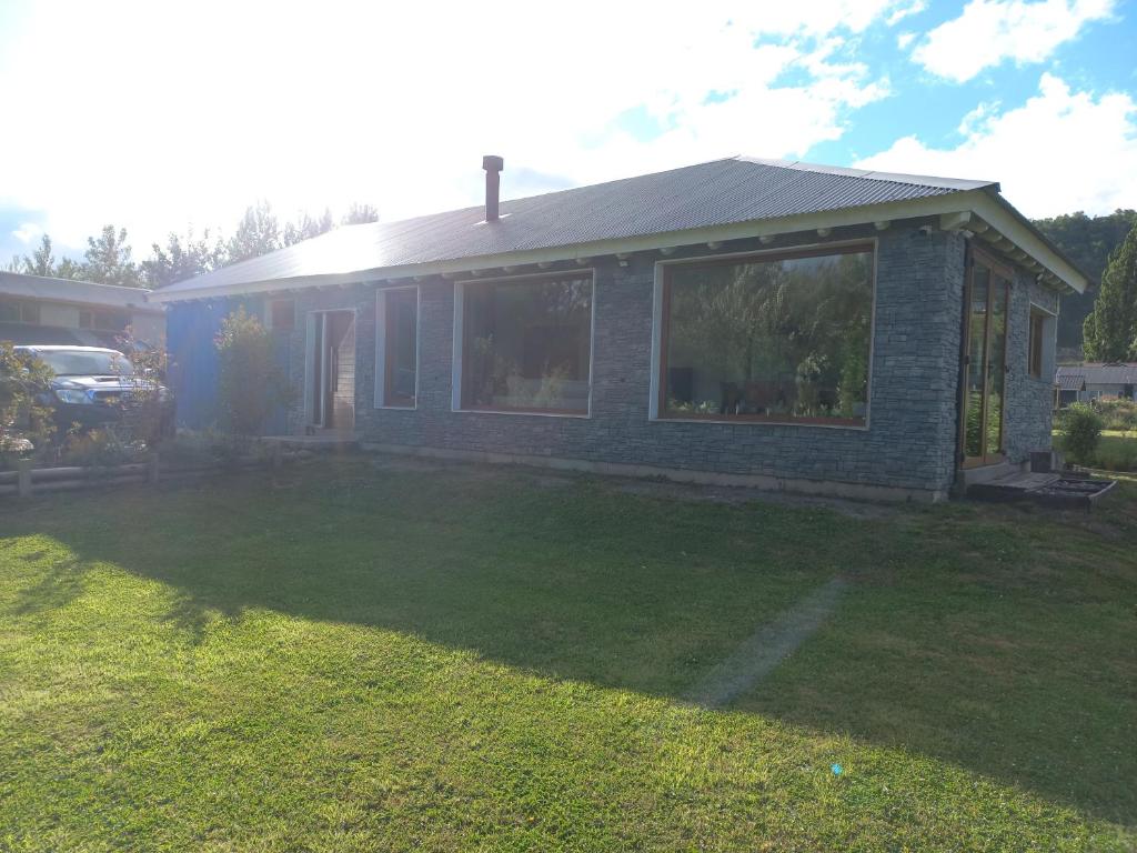 Hermosa Casa del Valle en barrio Privado en San Martin de los andes - 4