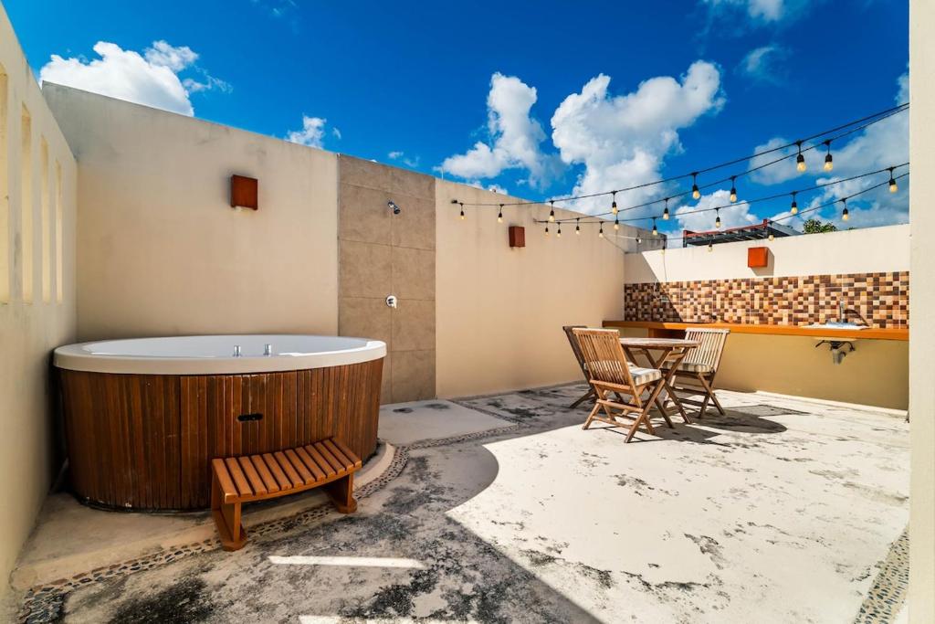 Modern Penthouse with Jacuzzi in Tulum, 2 Bedrooms - 4