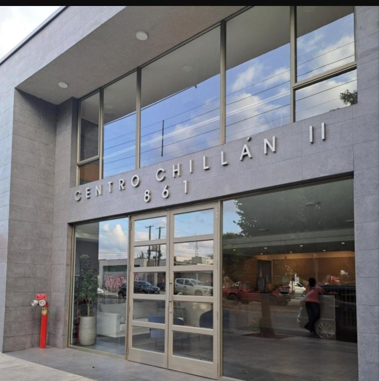 Depto Full Equipado en Centro de Chillán con Estacionamiento 10 - 2