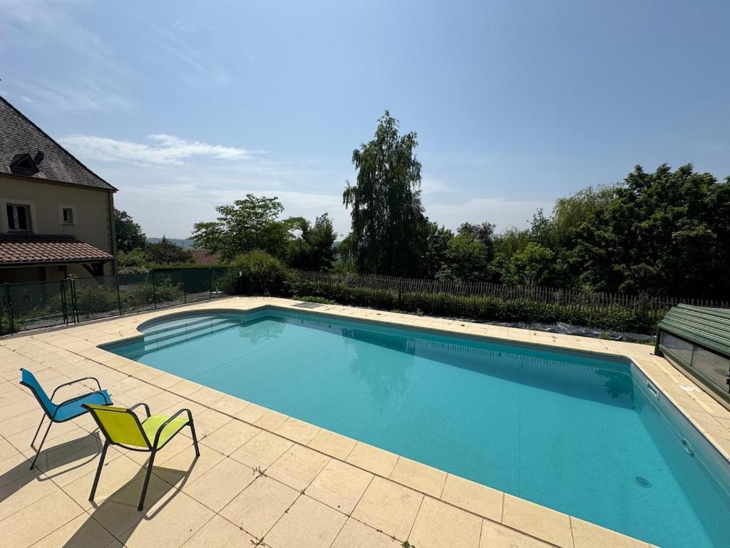 Maison de plain-pied, avec climatisation, à 700 M du centre de Sarlat - 2