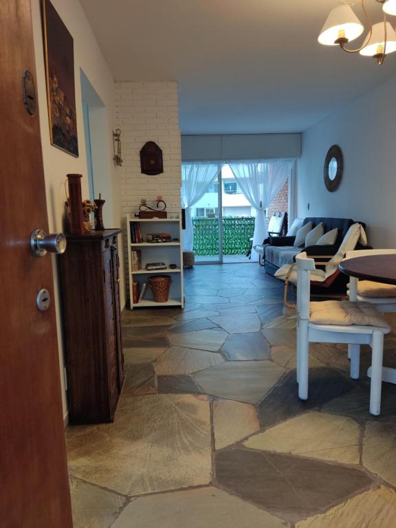 Hermoso Apartamento en punta del este - 3