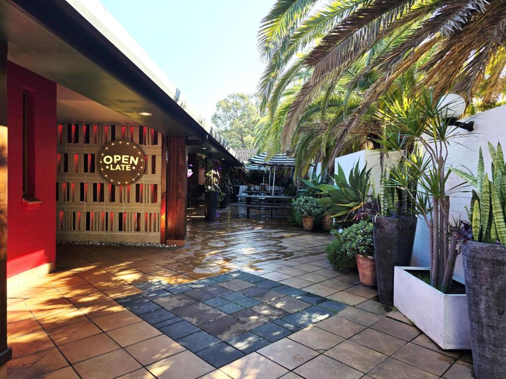 エル トロ モーテル (El Toro Motel) ガーデン