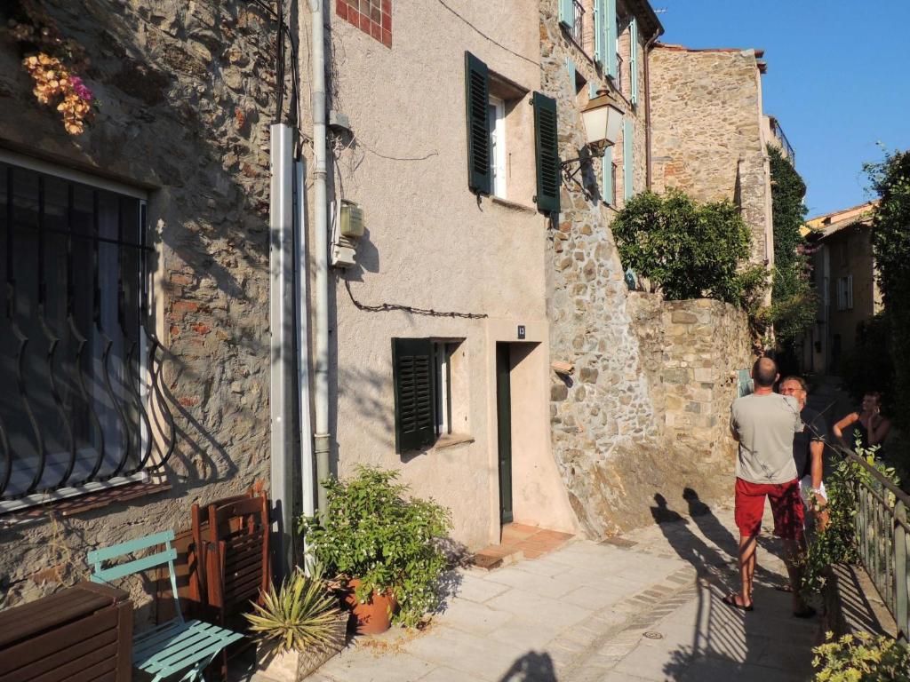 Ferienhaus in der Altstadt von Grimaud - 2
