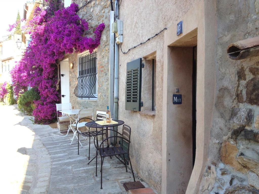 Ferienhaus in der Altstadt von Grimaud - 3