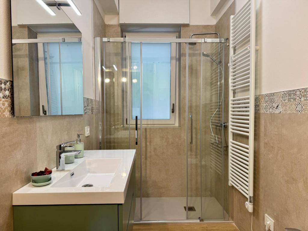 Residence Casa Palmira - Modern Apartments near Neɡrar Hospital - Valpolicella - 2