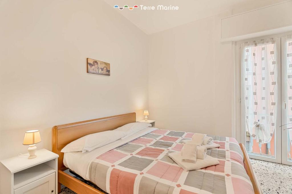 Inside Lerici, free Parking - 3