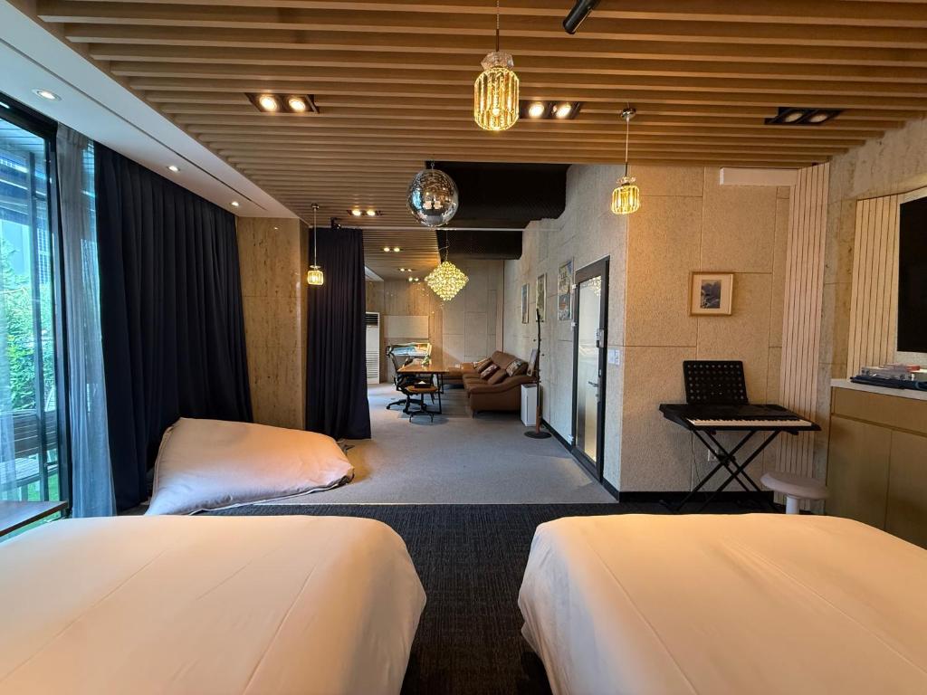 Bar/lounge