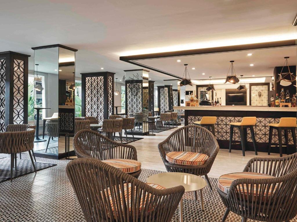 Bar/lounge