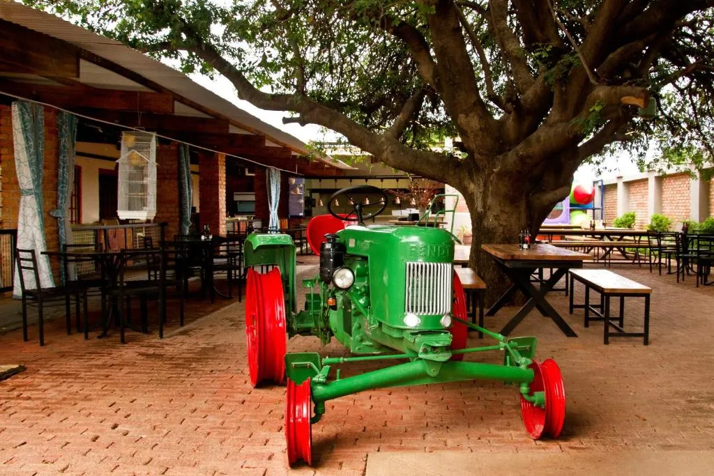 Casa Forno Country Hotel, hotel in Otjiwarongo