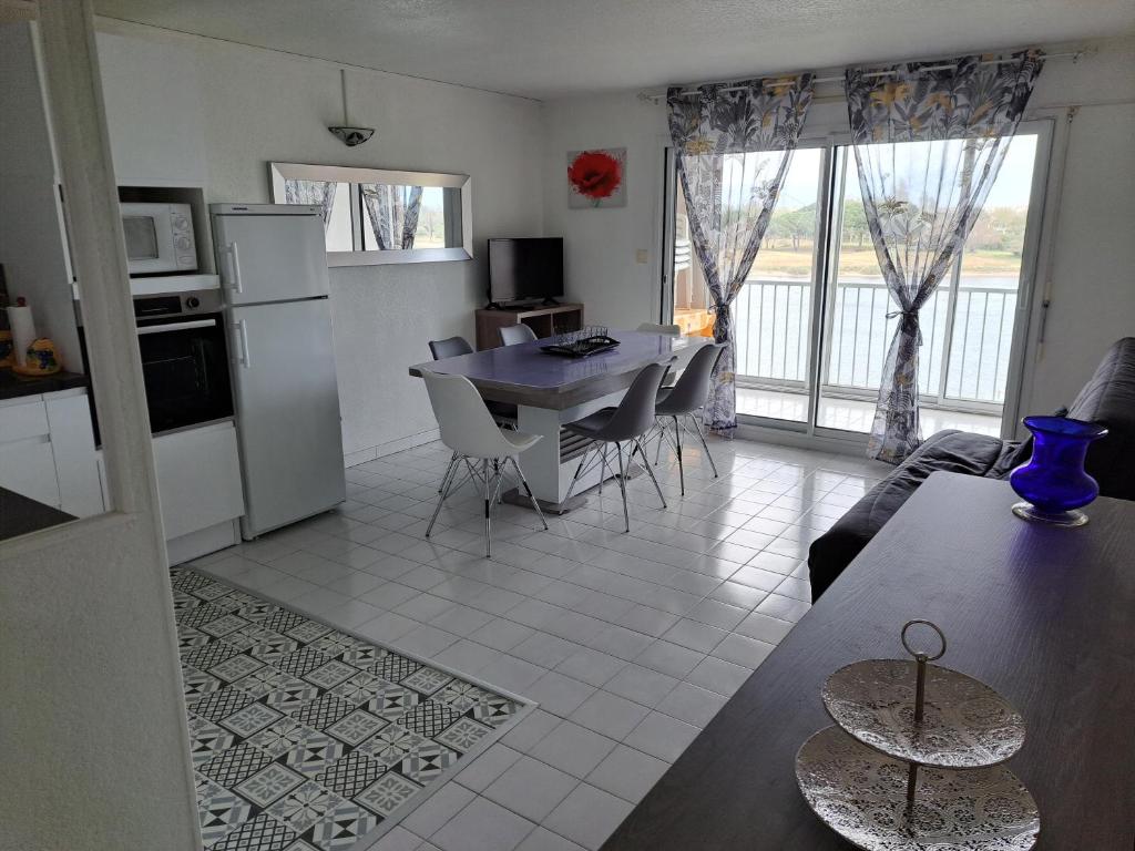 Amoureva B34, T3, vue mer, piscine, parking, clim - 2