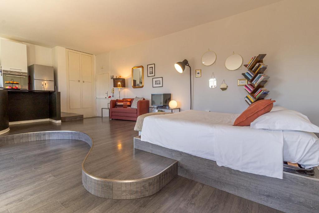 Elegant One-Bedroom Apartment 500Mt From The Fair - 3