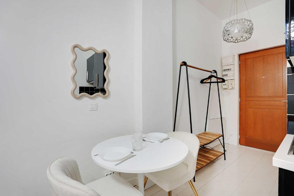 Charming Studio 2P Canal Saint-Martin - Republique - 5