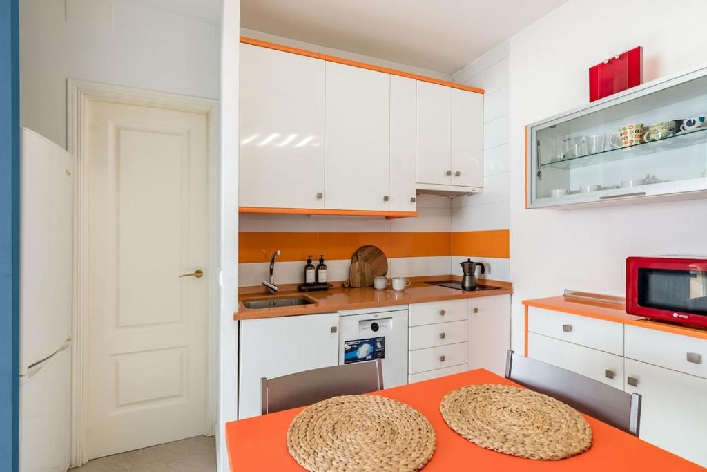 Inurria Comfort Plaza Castilla - 2