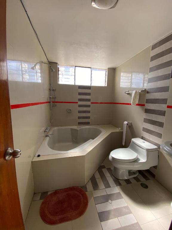 Casa Acogedora de Estilo Clásico - 5