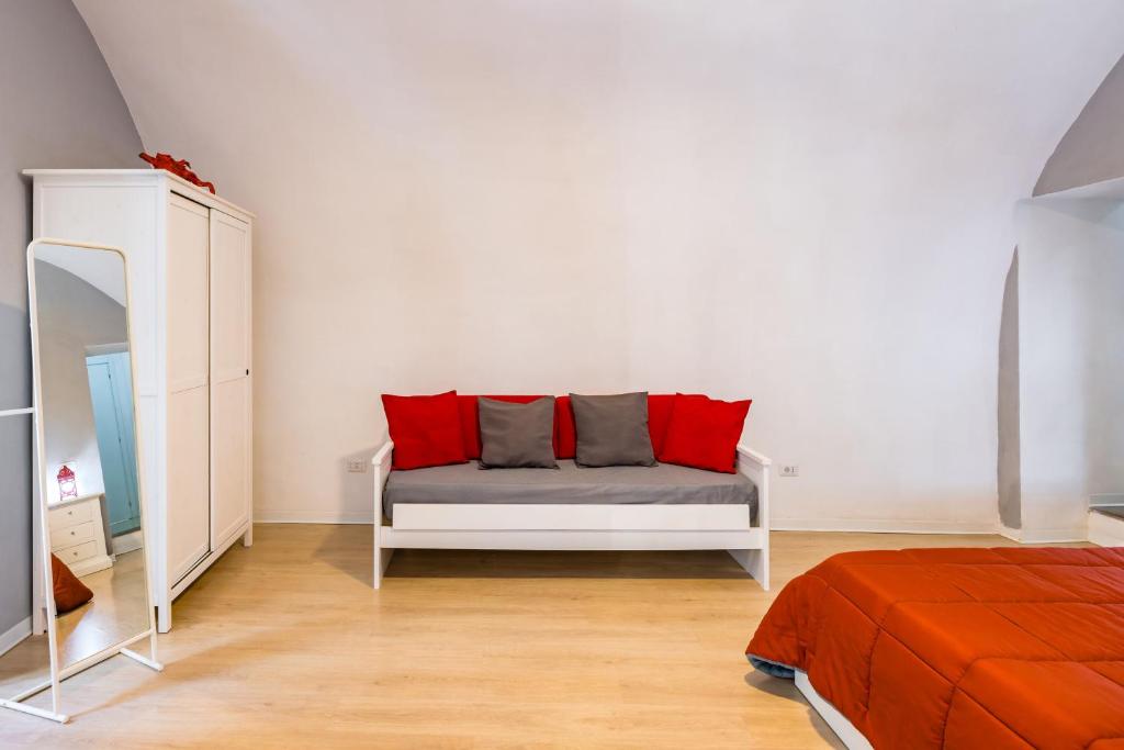 O Panaro Lucky Flat by NapoliApartments - 5