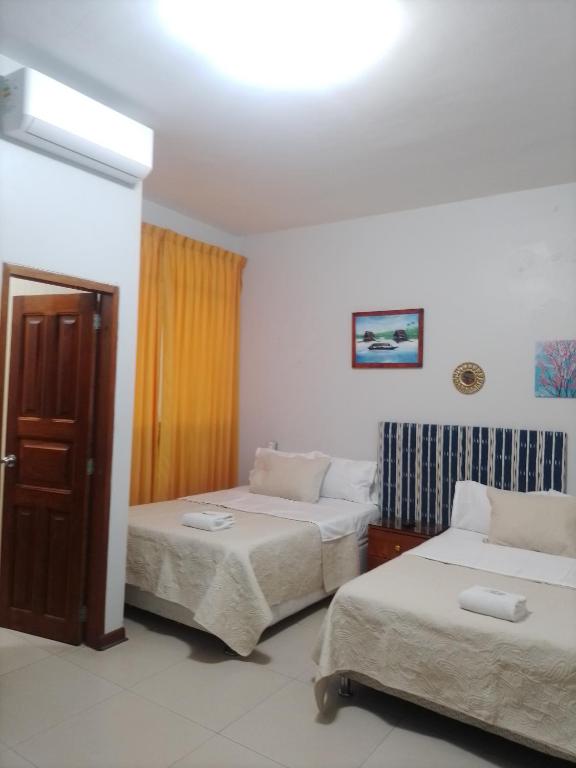 Segundo piso 202, balcón vista piscina Iquitos - 3