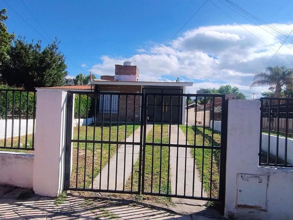 Chalet House - Villa Carlos Paz - 5
