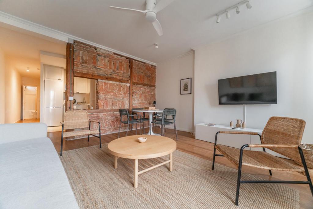 Modern bright - 2 Bedrooms 1 Bathroom -Lavapiés - 1