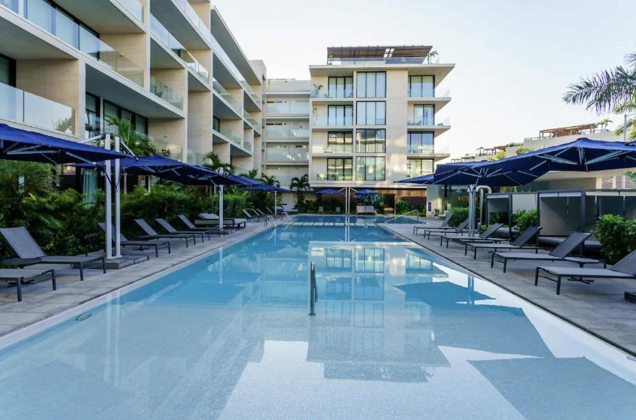 Oceana condos walk to mamitas beach - 2
